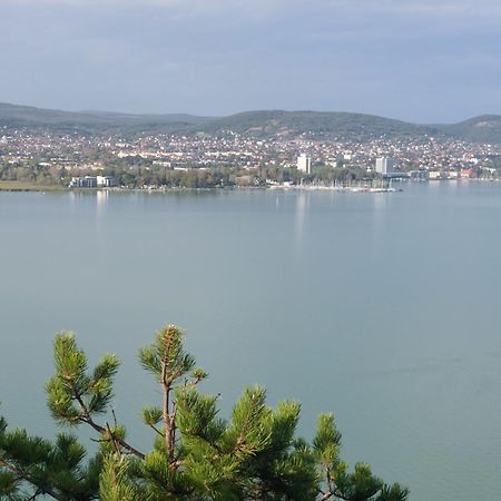 Babamuzeum Apartman Tihany Buitenkant foto