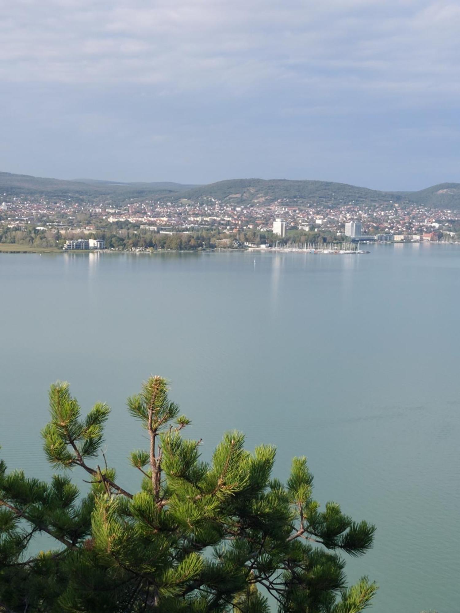 Babamuzeum Apartman Tihany Buitenkant foto