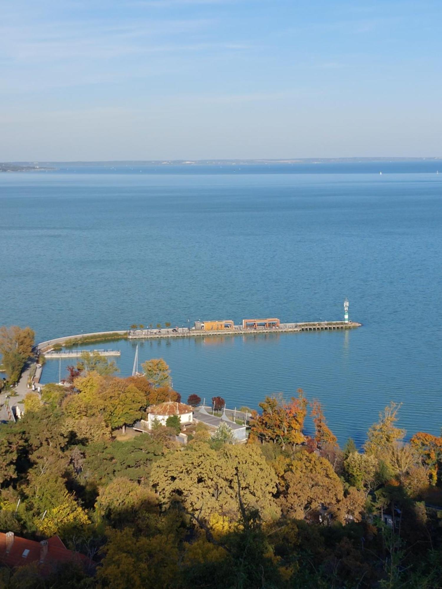 Babamuzeum Apartman Tihany Buitenkant foto